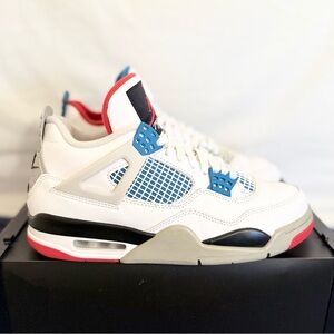 AUTHENTIC Jordan 4 Retro SE “What The” size 8 CI1184-146 2019 PRE-OWNED
